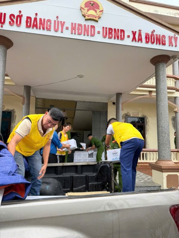 Lời cảm ơn chuyến thiện nguyện hướng về bà con vùng lũ Bắc Giang z7174047995596 39b5658b571c313b96f9a684386751e8