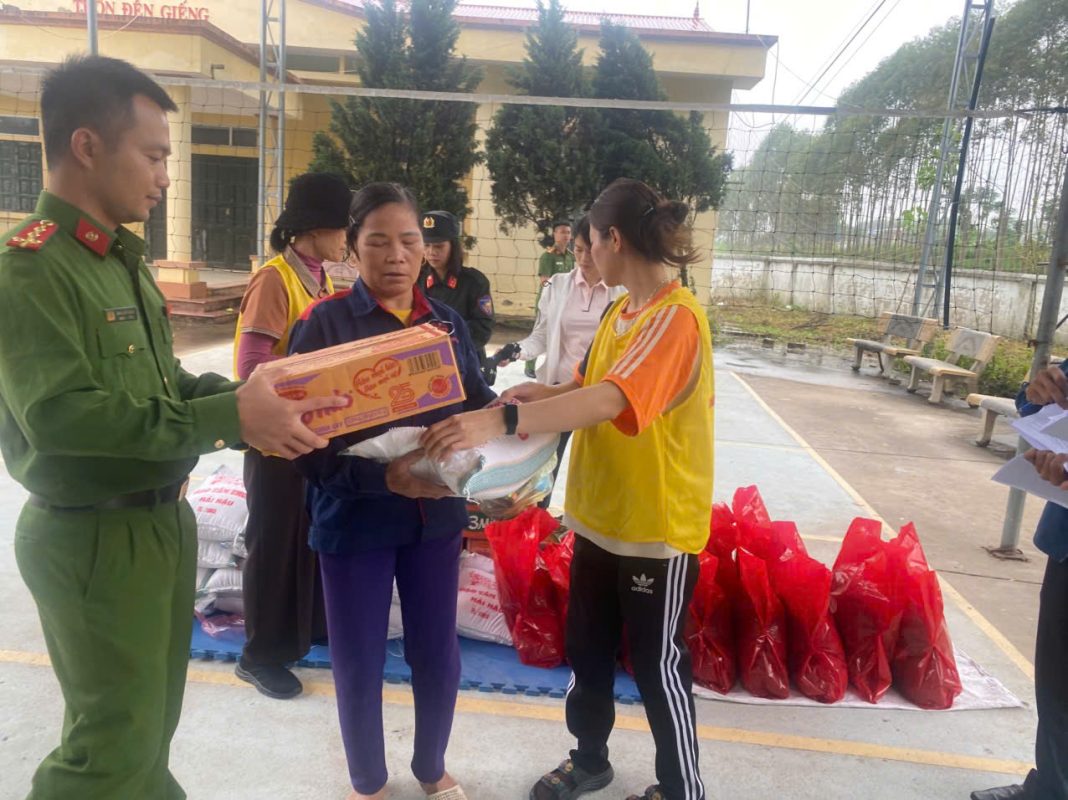 Lời cảm ơn chuyến thiện nguyện hướng về bà con vùng lũ Bắc Giang z7174091352856 7732dccd826da316e559348060f30c80