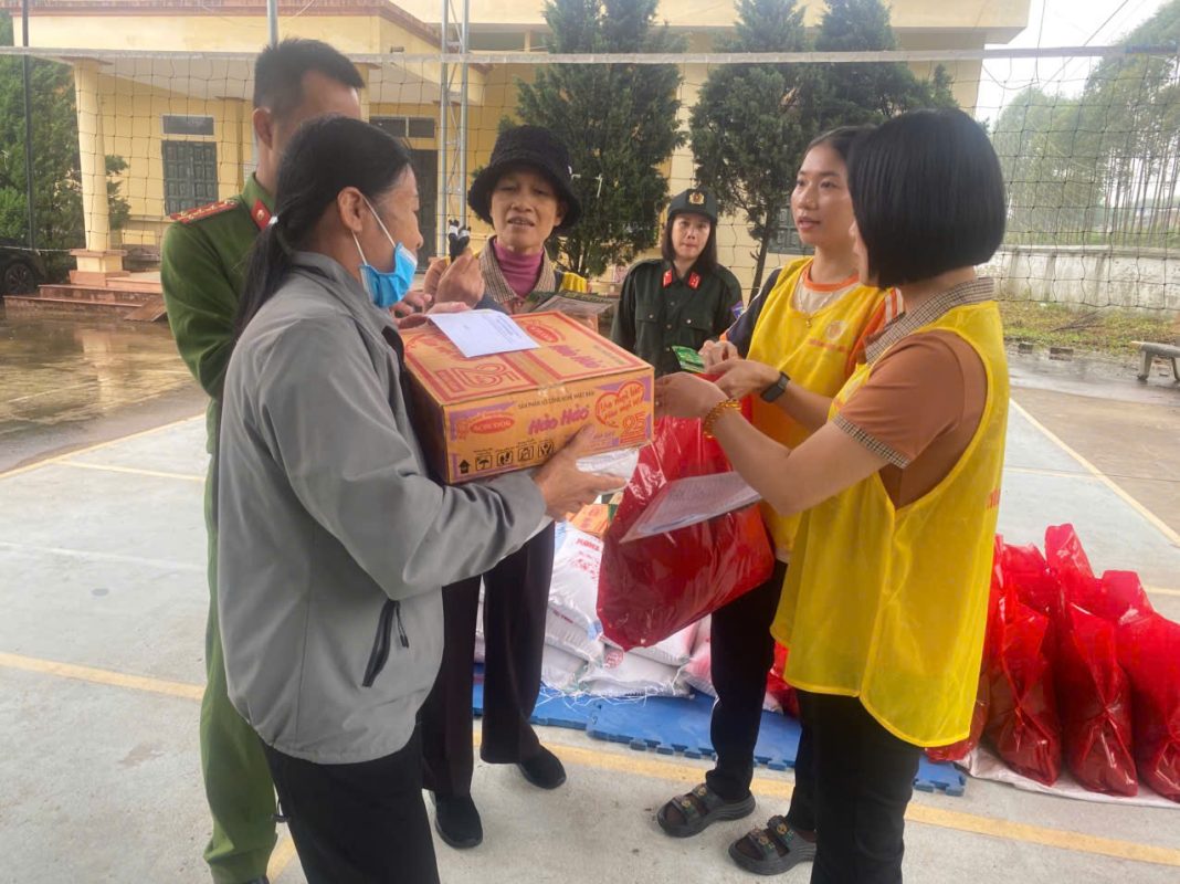 Lời cảm ơn chuyến thiện nguyện hướng về bà con vùng lũ Bắc Giang z7174091380811 fd76fd23aa27c6979669cbfea03b2958