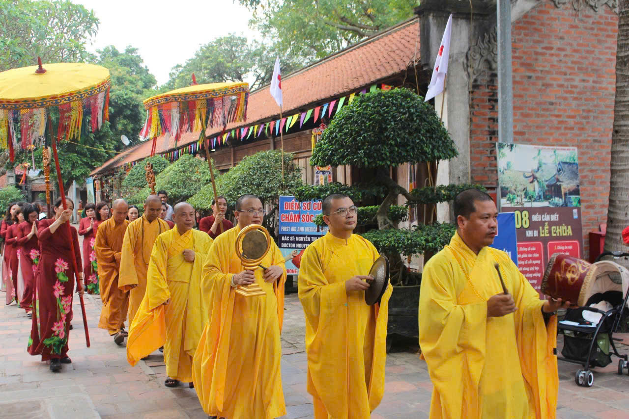 khai hội chùa Vĩnh Nghiêm