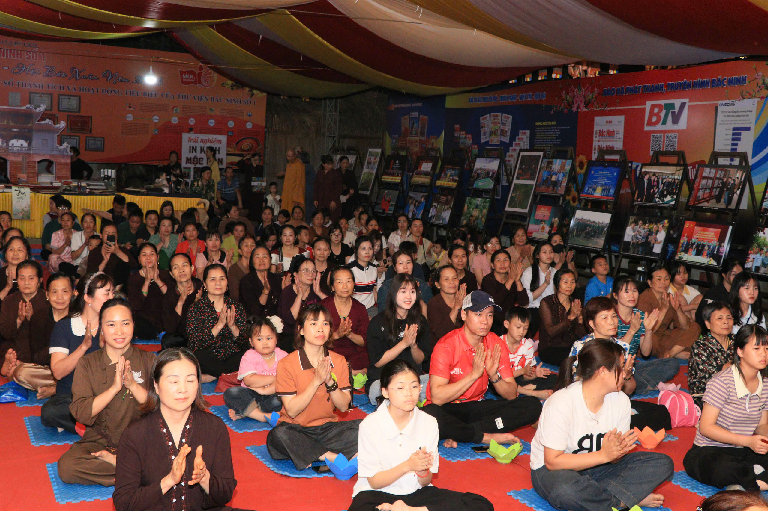 đêm hội hoa đăng