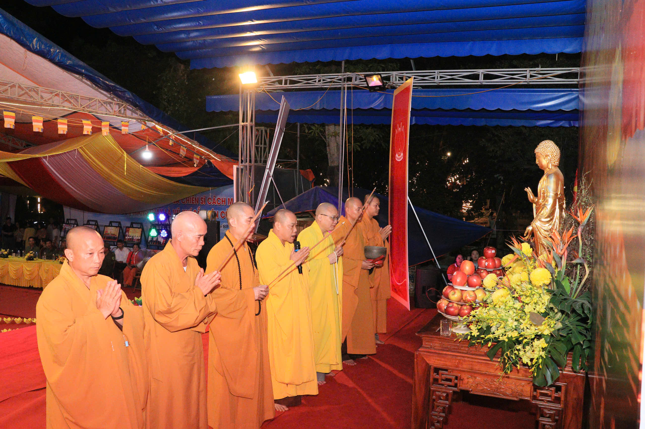 đêm hội hoa đăng