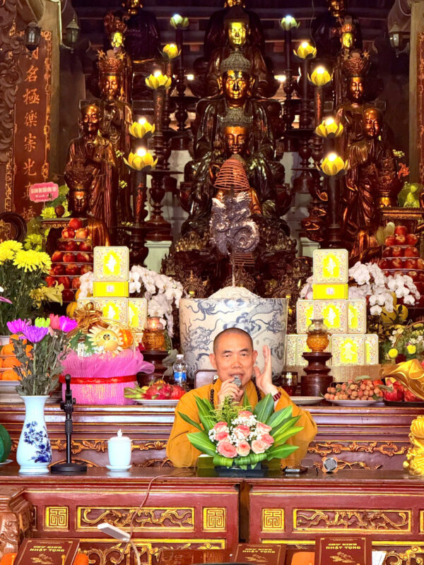Khóa Tu tại Chùa Vĩnh Nghiêm: Lắng Tâm An Trú, Nuôi Dưỡng Bình An