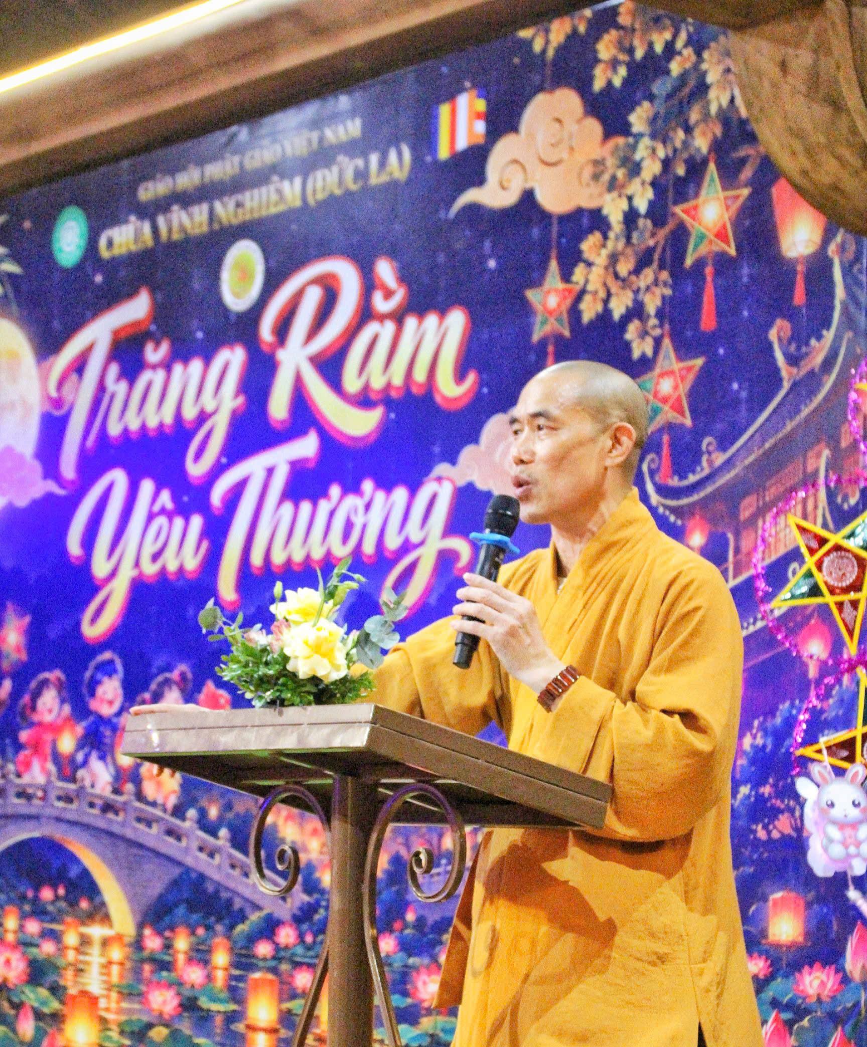 Đêm Rằm Yêu Thương
