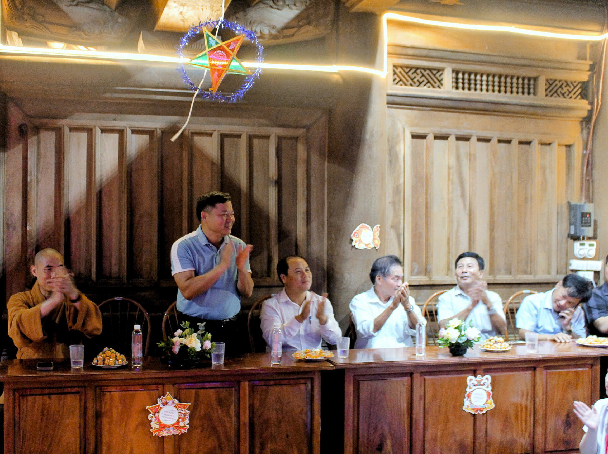 Đêm Rằm Yêu Thương