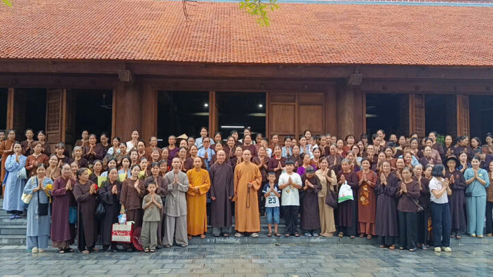 Khóa tu Một Ngày An Lạc tại chùa Vĩnh Nghiêm – Đức La