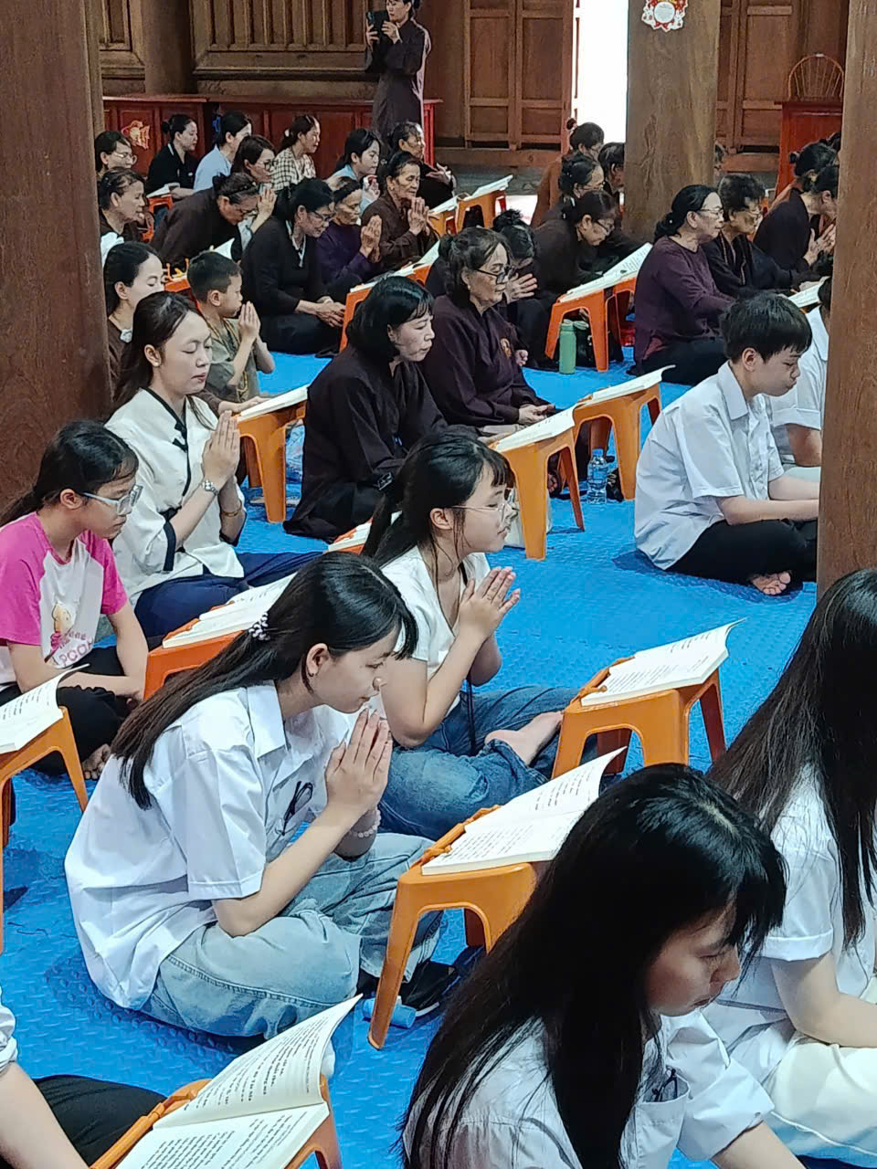 Khóa tu Một Ngày An Lạc