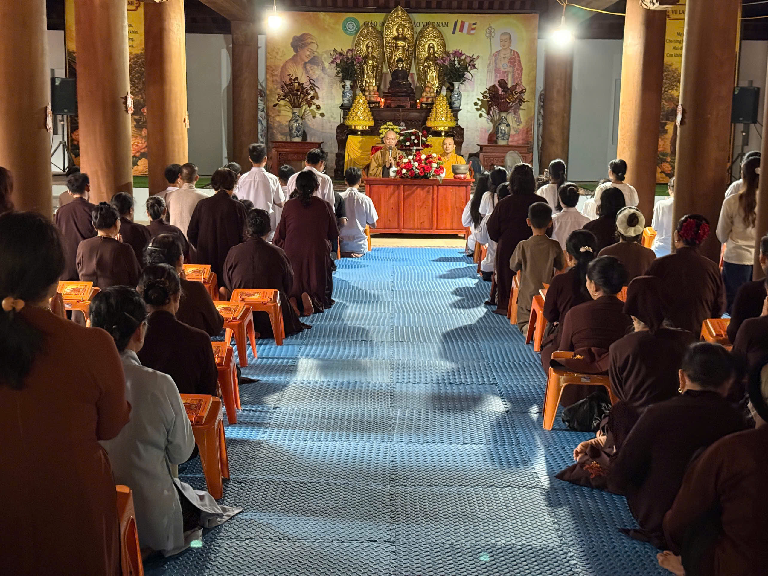 Khóa tu Một Ngày An Lạc